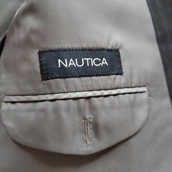 Nautica Mens Suit - Picture 2 of 11